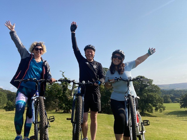 2021 Buccleuch Property Challenge. Rosie Neill, David Currie and Martina Höfner of Esteem Training, Glasgow doubled their fundraising target.